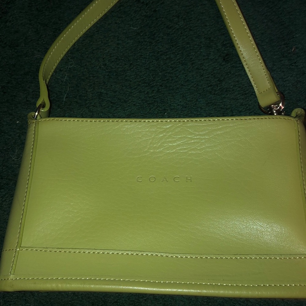Authentic Coach purse like new 9x5
